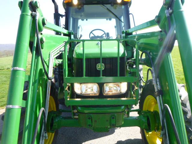 John Deere 6430 Tractor (QEA 8497)