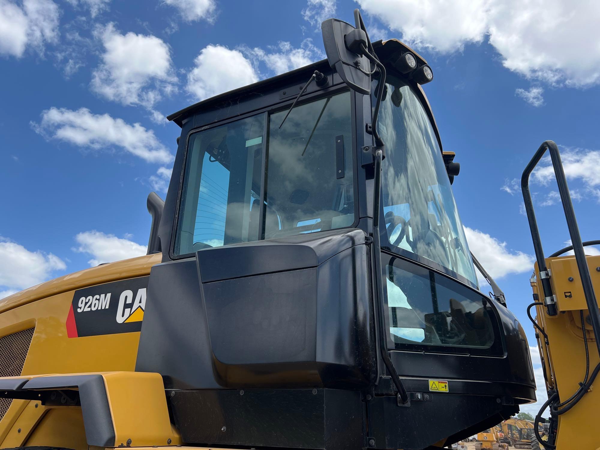 2020 CATERPILLAR 926M RUBBER TIRE LOADER