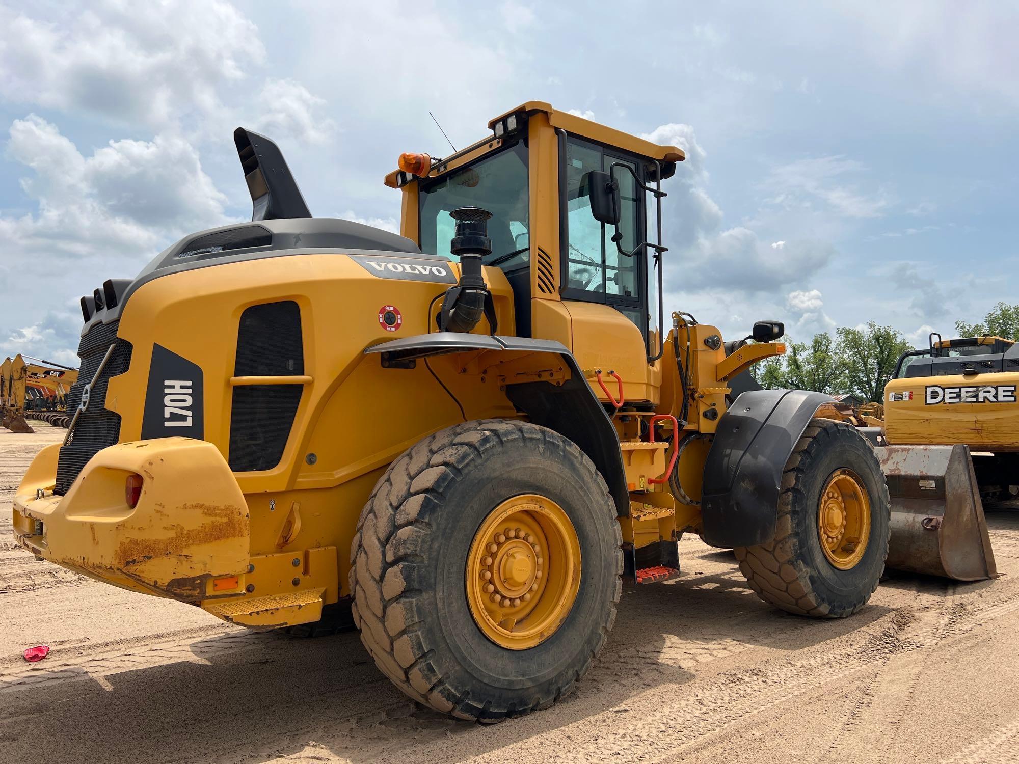 2017 VOLVO L70H RUBBER TIRE LOADER