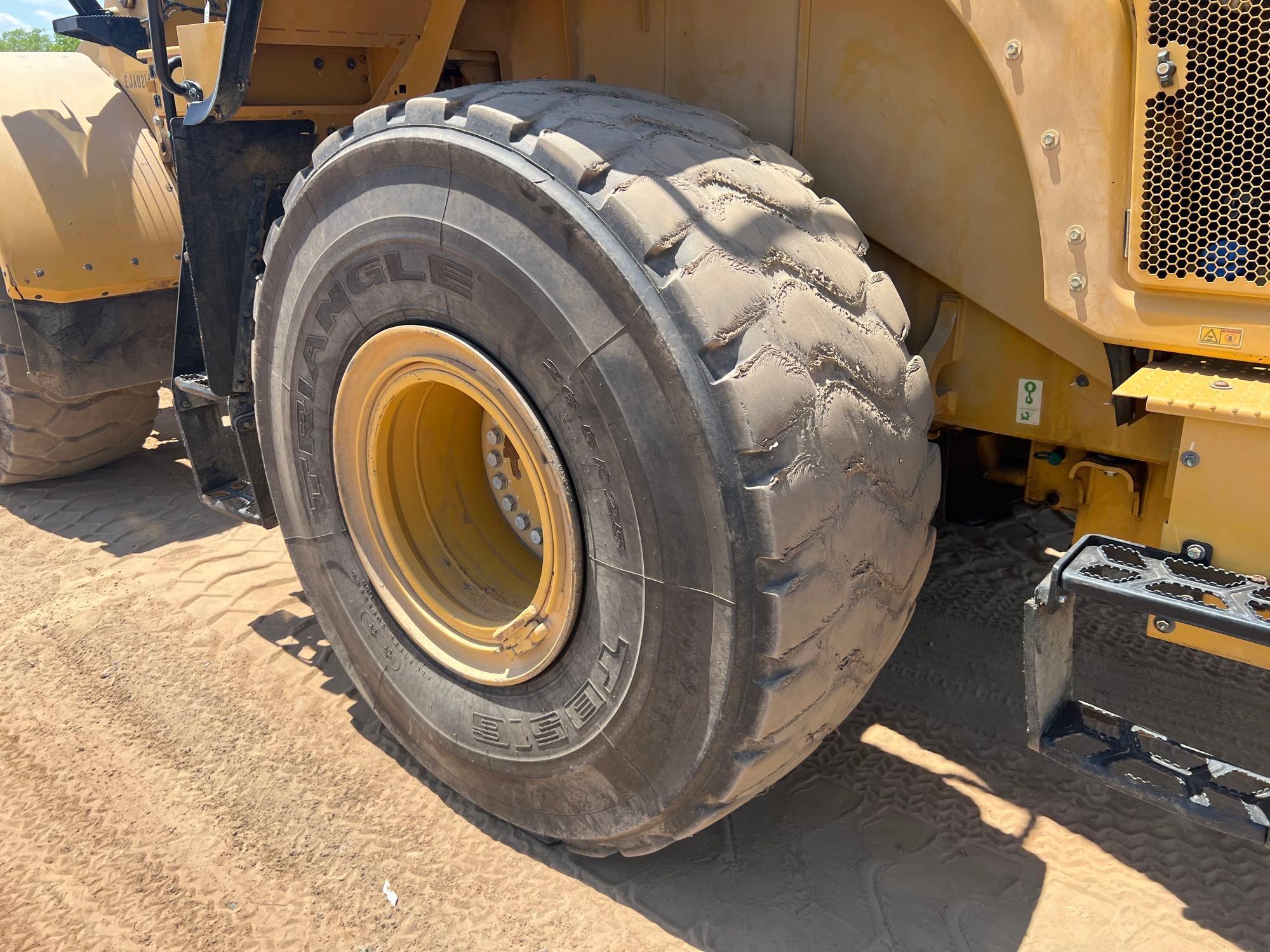 2019 CATERPILLAR 966M RUBBER TIRE LOADER