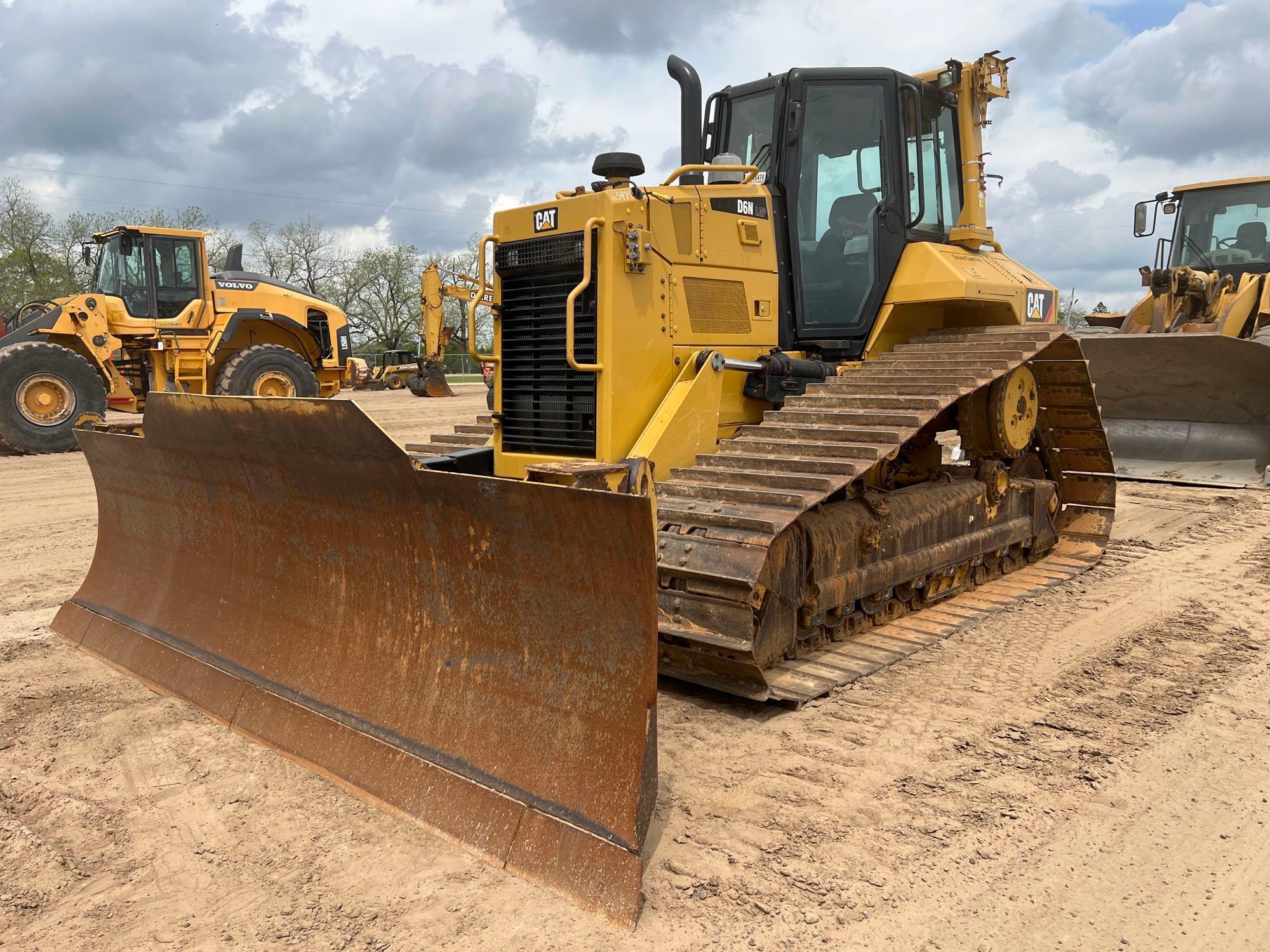 2018 CATERPILLAR D6N LGP HI TRACK CRAWLER DOZER