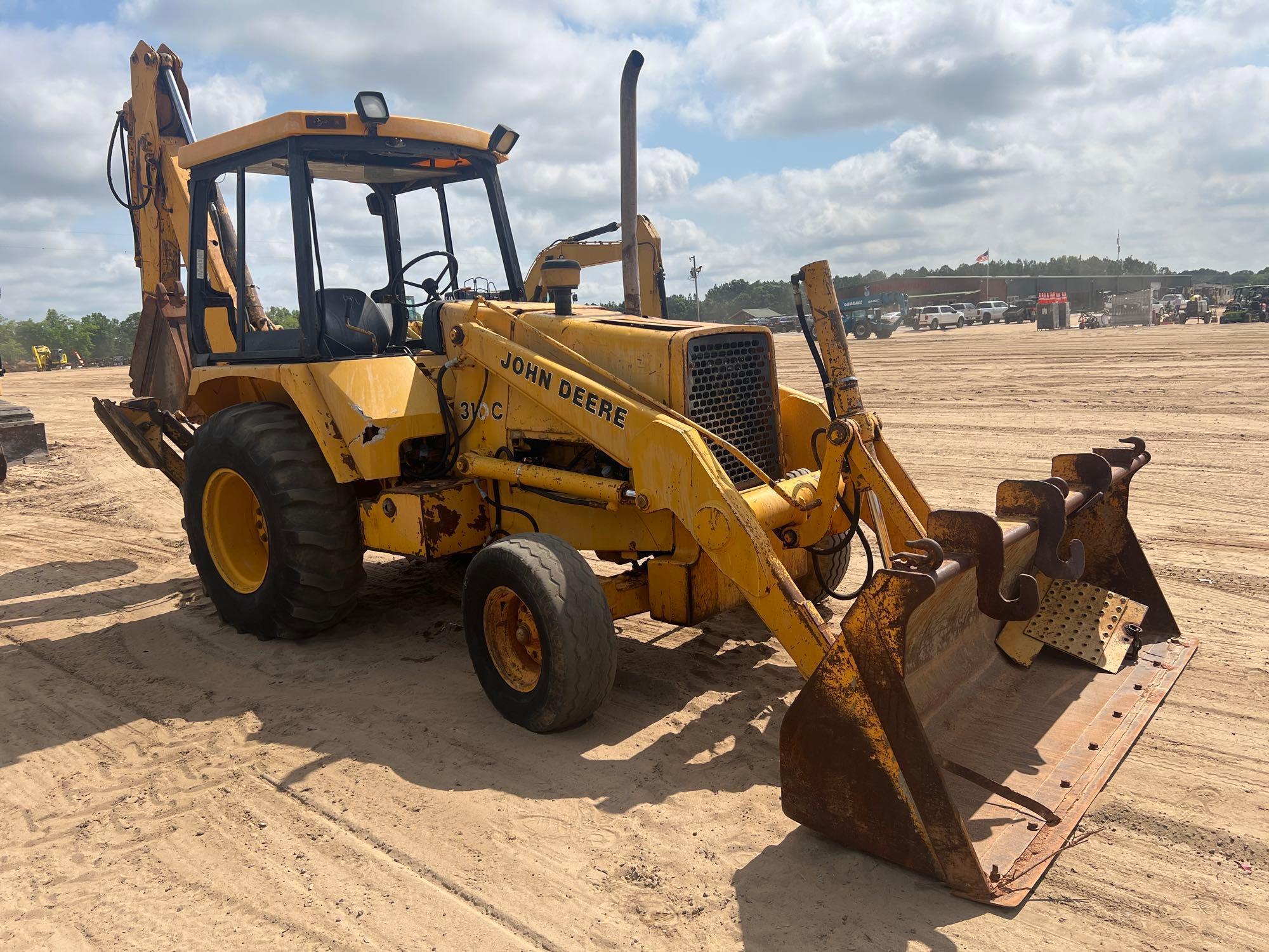 JOHN DEERE 310C BACKHOE