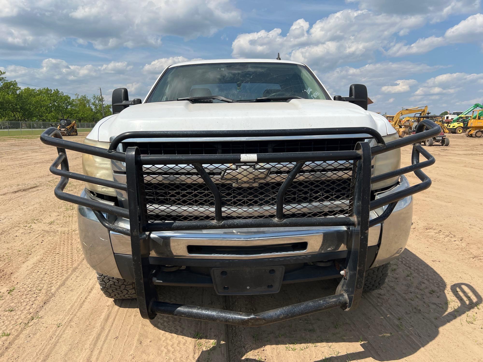 2008 CHEVROLET 2500 HD SILVERADO CREW CAB TRUCK