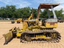 KOMATSU D20P-6 CRAWLER DOZER