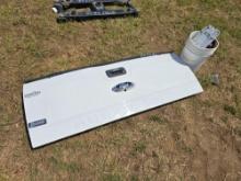 FORD TAILGATE W/ PARTS
