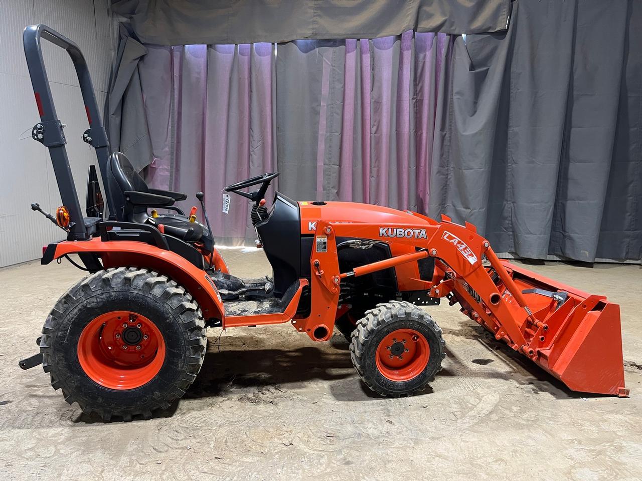 2019 Kubota B2601 Tractor with Loader