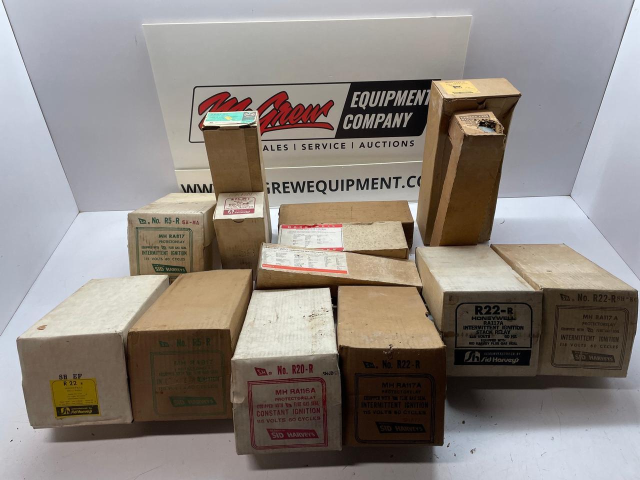 Lot of Oil/Gas Heating Controls