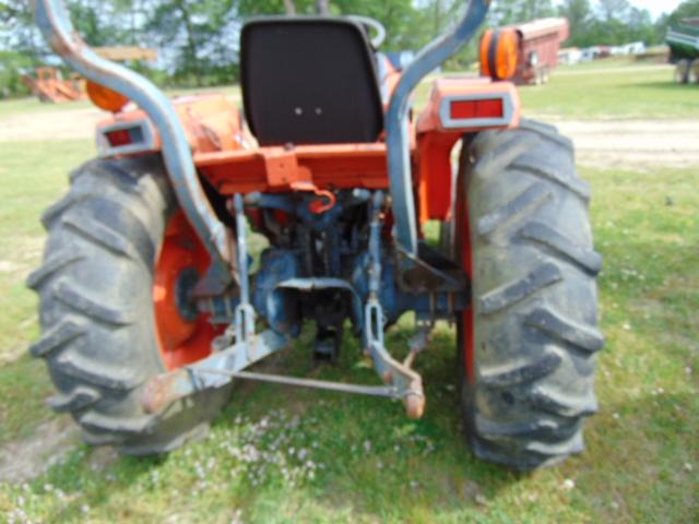 (INOP) KUBOTA L2250 TRACTOR