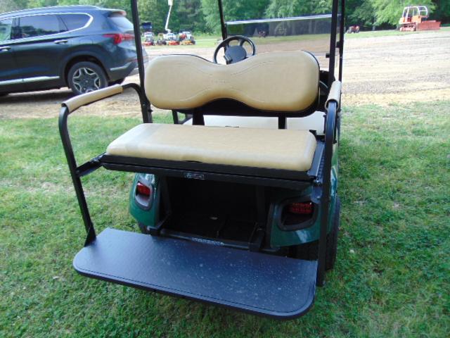 2016 E-Z-GO GOLF CART