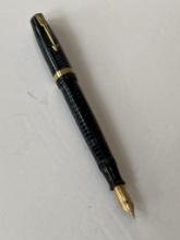 PARKER VACUMATIC FOUNTAIN PEN