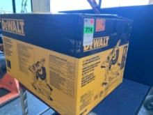 DeWALT Double Bevel Sliding Compound Miter Saw