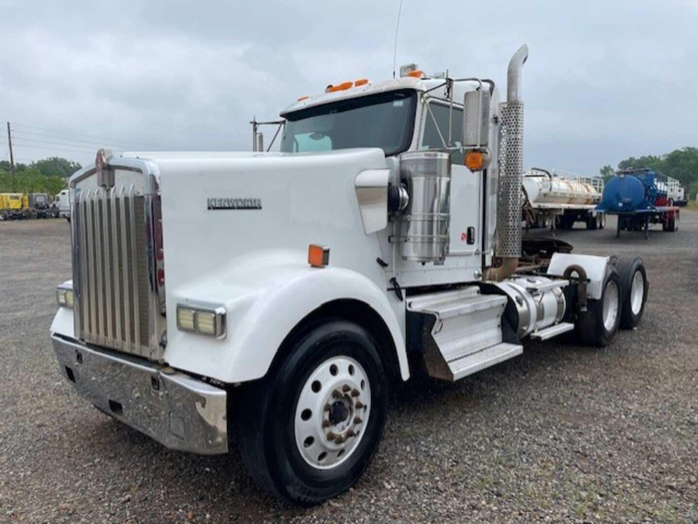 2018 KENWORTH W900 DAYCAB (INOPERABLE)