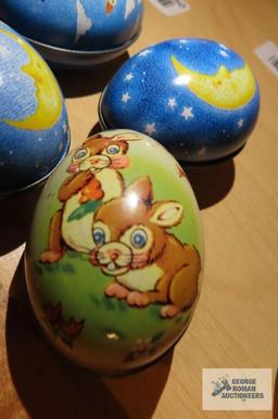 Two piece tin Easter eggs