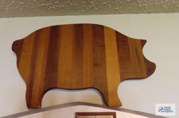 Pig shaped cutting board