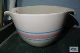 McCoy mixing bowl