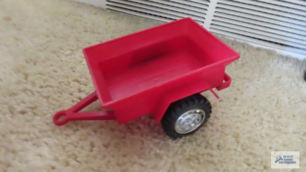Vintage Tonka...jeep...firetruck...and other toy trailer