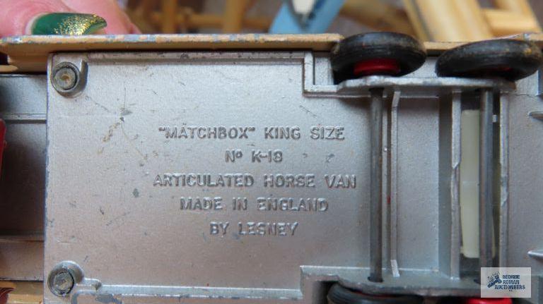 Dodge Tractor and Articulated Horse Van, "Matchbox"...king size,...made in England by Lesney