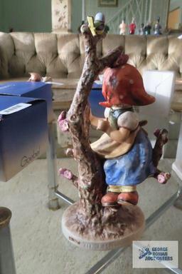 Goebel Apple Tree Girl figurine, number 141/V, limb broken