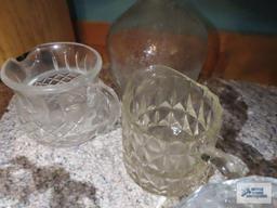 Lot of clear glassware