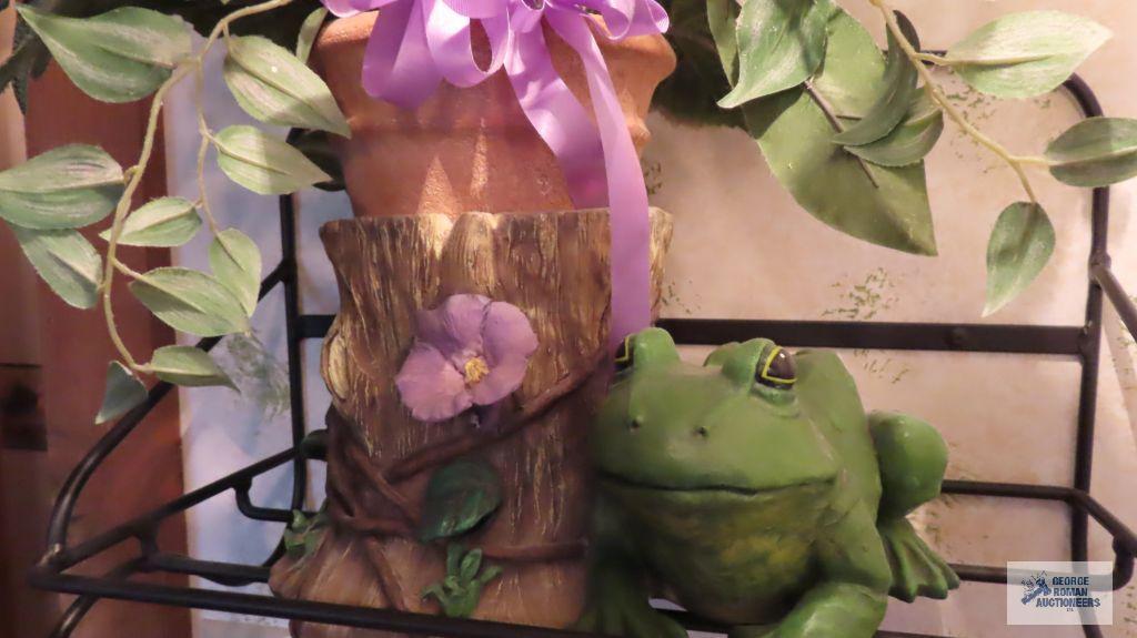 frog planter wth arrangement