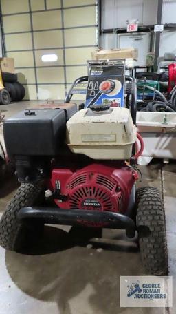 Excel 3600 psi pressure washer with Honda engine. Both of the tires are flat