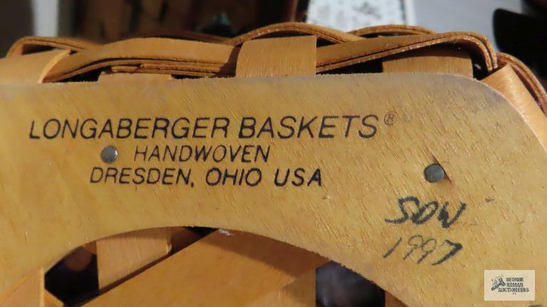 Longaberger 1997 Green striped basket