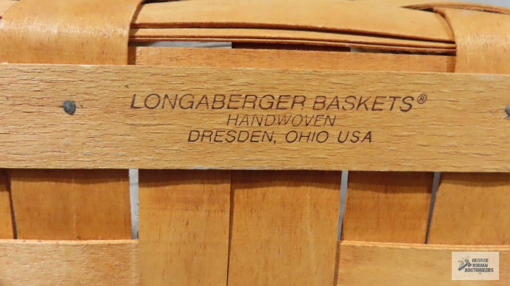 Longaberger 1999 basket