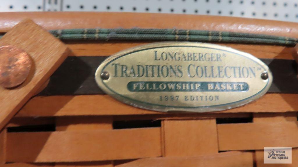 Longaberger 1997 green stripe fellowship basket