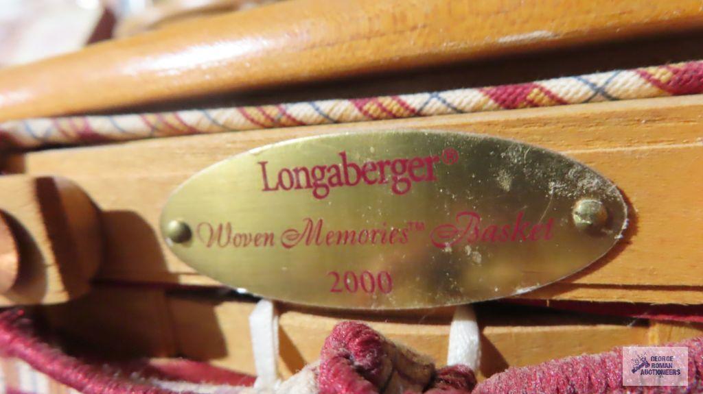 Longaberger Homestead 2000 woven memories...basket