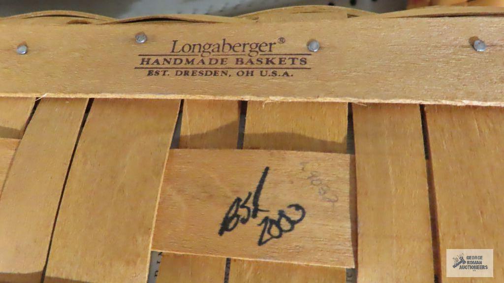 Longaberger 2000 divided basket