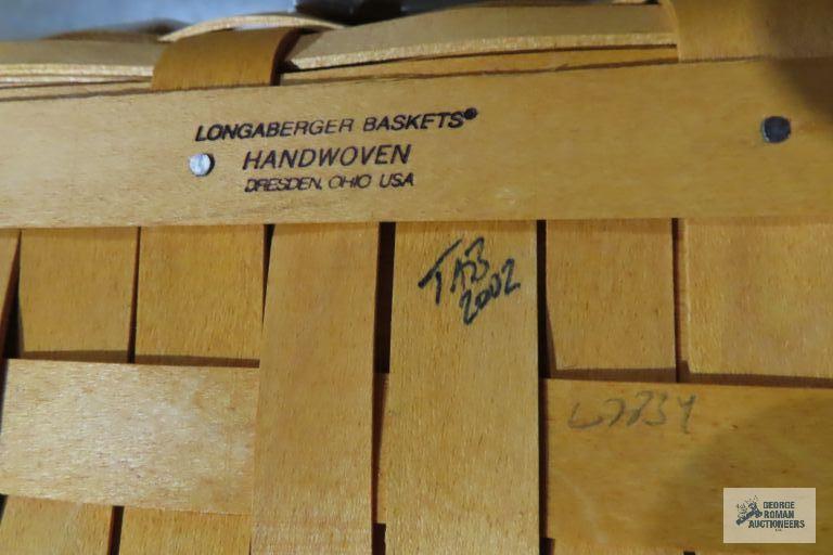 Longaberger 2003 classic back porch...basket