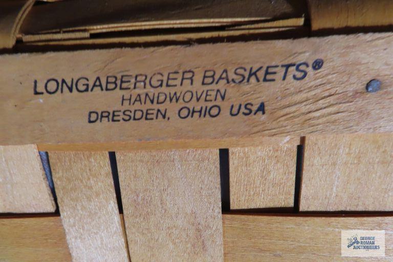 Longaberger 1998 Bonnie Longaberger basket