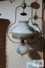 Gone with the Wind style hanging lamp
