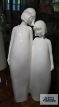 Sisters, Royal Doulton images figurine, HN3018