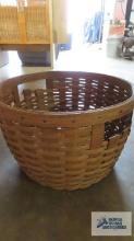 1983 Longaberger basket