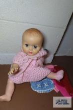 vintage open/close eyes baby doll with extra clothes