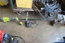 Ryobi 18 volt weed eater with charger and one battery