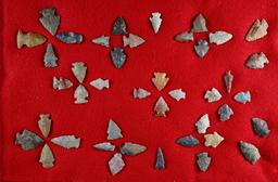 Group of 40+ field found Bird Points recovered in Ohio. Many are Flint Ridge Flint.