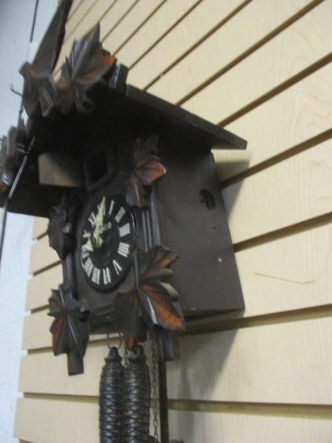 Hi Ken Clock Mfg. Cp. Cuckoo Clock