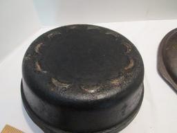 Cast Iron Deep Skillet and Lid