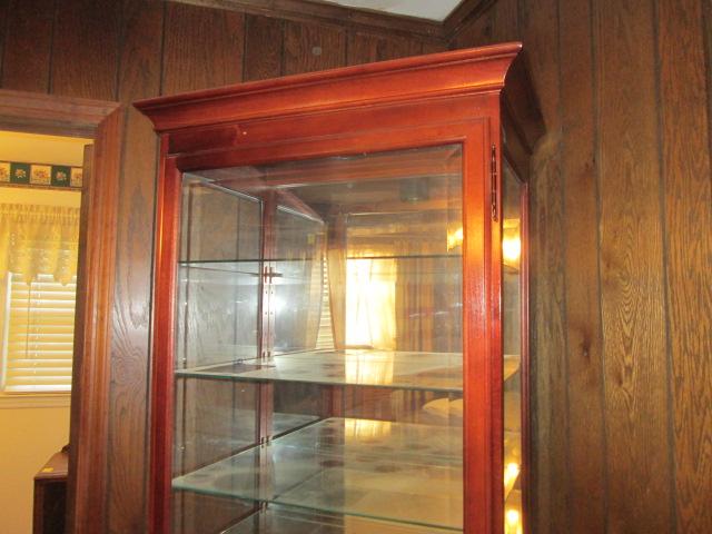 Howard Miller Wood and Glass One Door Curio Cabinet