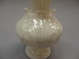 Lenox 4 1/2" Vase w/Gold Trim 4 1/2"
