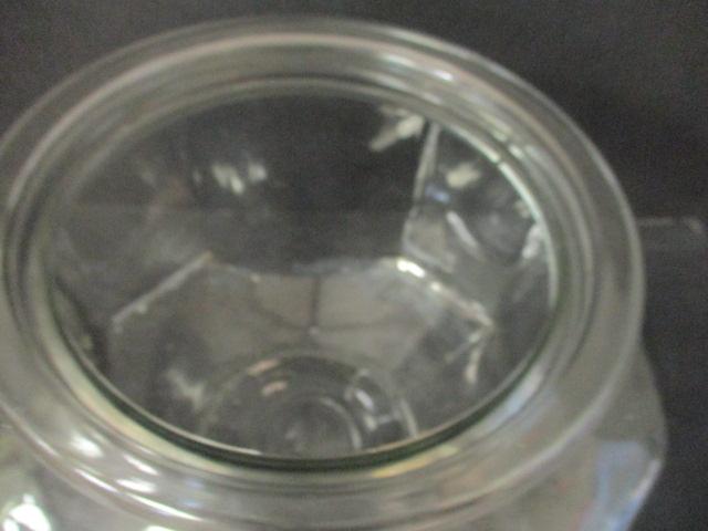 Hotel Victoria Glass Cookie Jar