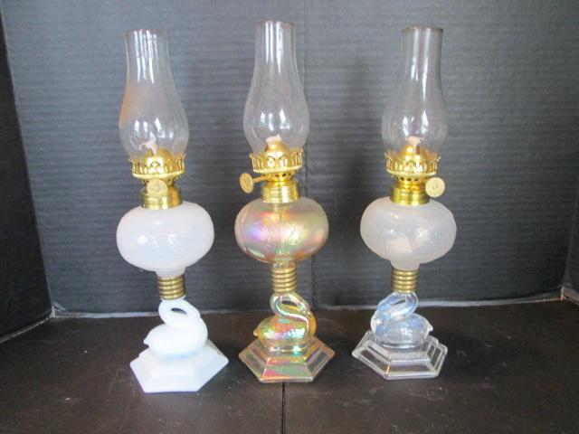 Three 1989 Heartlights Small Swan Post Oil Lamps