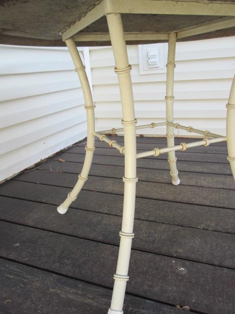 Round Fiberglass Table with Metal Bamboo Look Legs