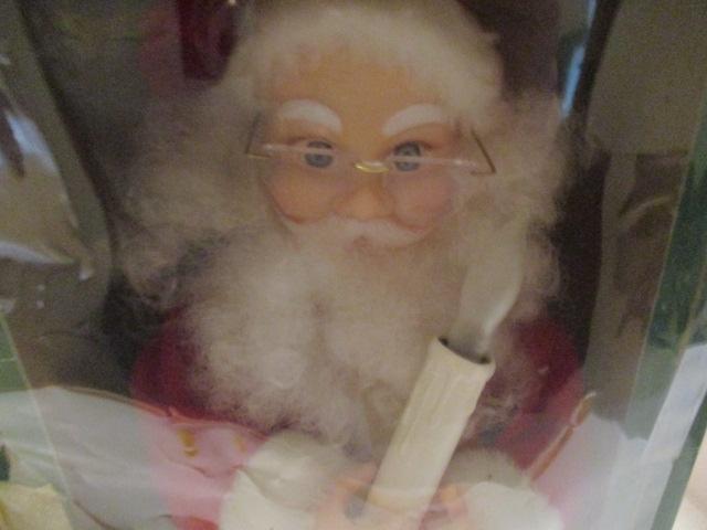Santa's Best Animated Collectable Santa