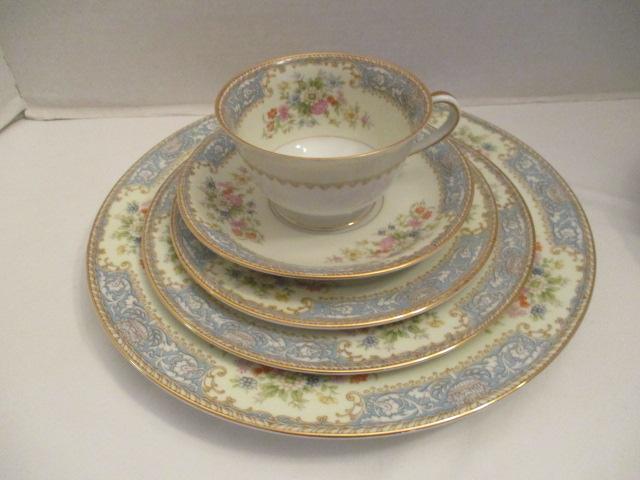 Eight Pieces of Noritake Cerulean China