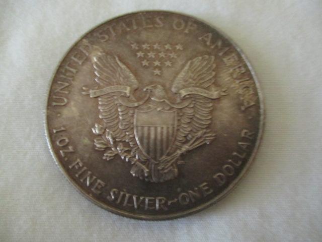 1993 United States 1 Oz Fine Silver Coin