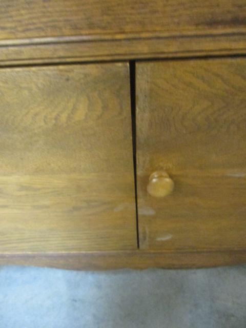 Oak Wash Stand on Casters (2 Drawer/2 Door)