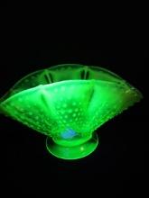 Fenton Opalescent Topaz Uranium Glass Hobnail Fan Vase